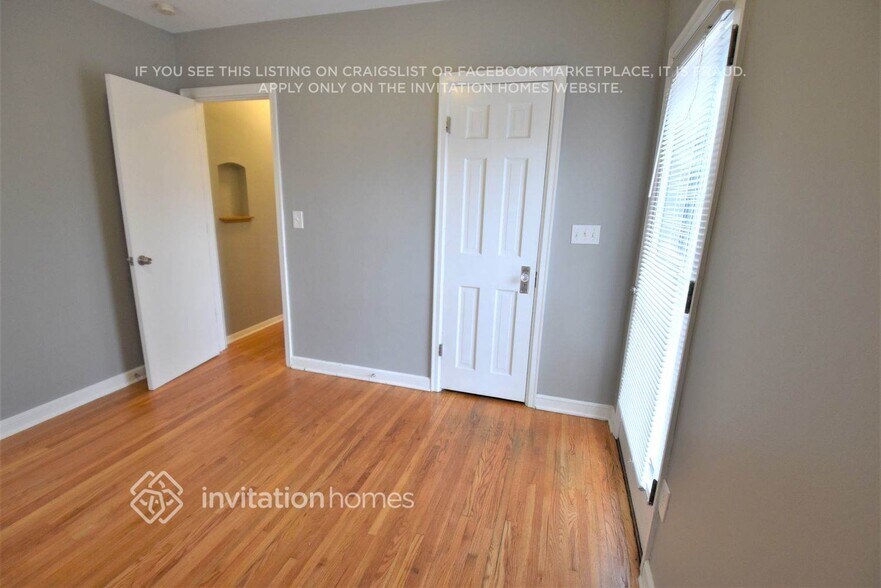 Building Photo - 6909 Morgan Ave S