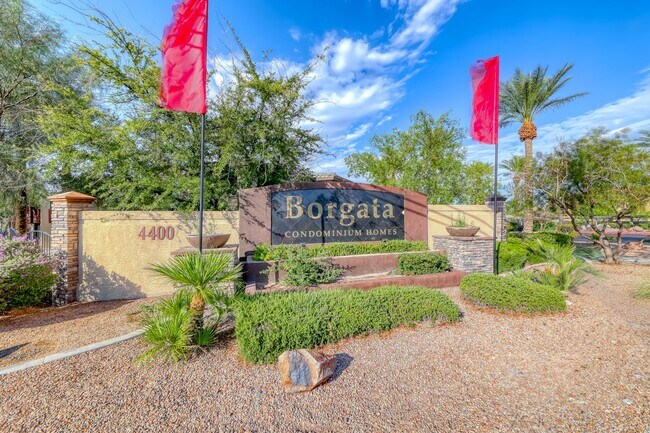 Building Photo - Gated community with pool and spa 2 bed 2 ...