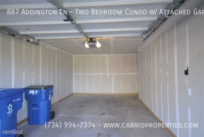 Building Photo - 887 Addington Ln