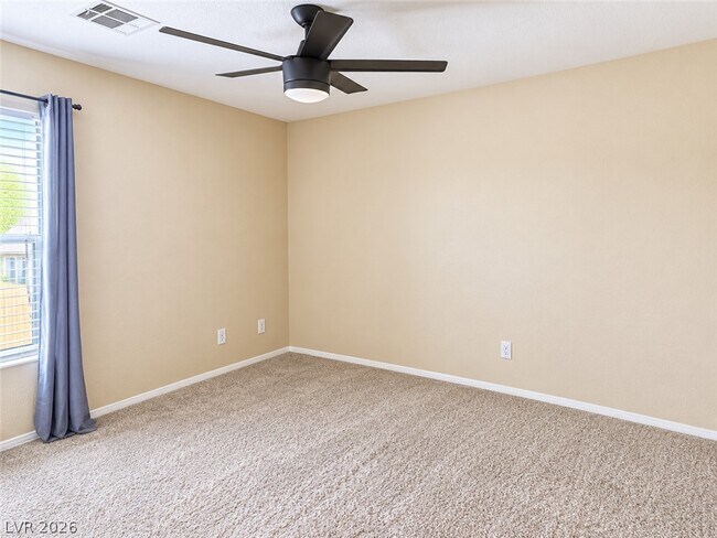 Building Photo - 753 Anacapri St