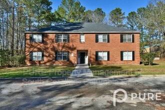 Building Photo - 1011 Beatty Rd