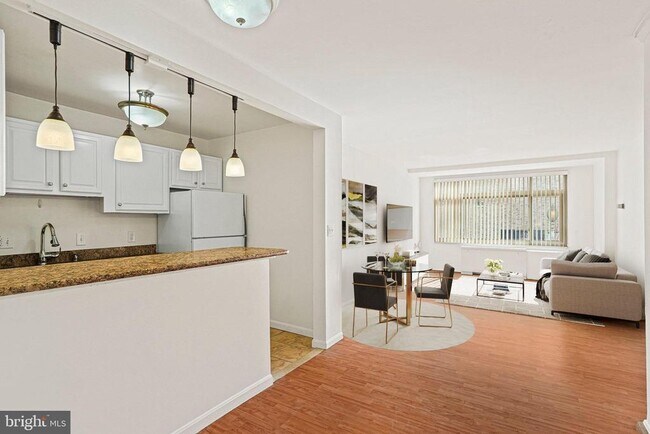 Building Photo - 2401 H St NW