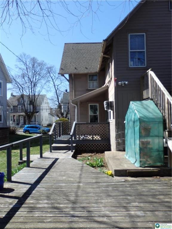 Building Photo - 33 N Hellertown Ave