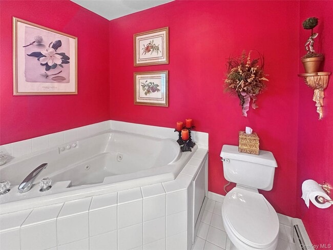 Building Photo - 215 Kouros Rd