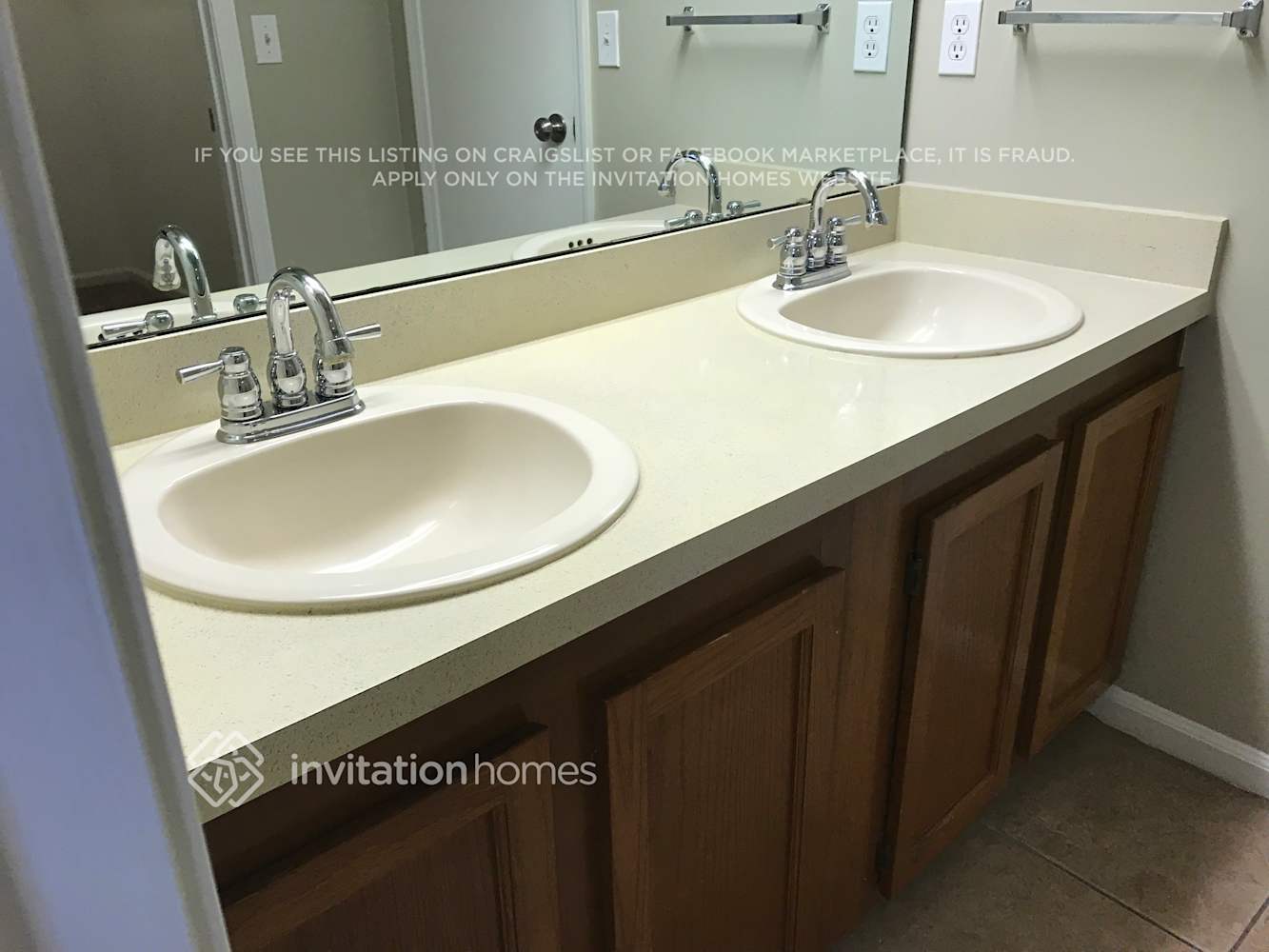 Building Photo - 5036 Herton Rd