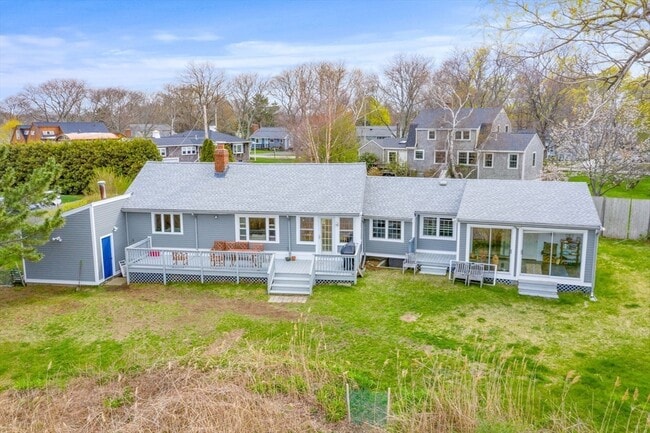 Building Photo - 4 Wianno Way