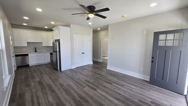 Building Photo - 3627 Park Blvd