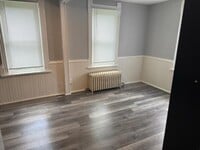 Building Photo - 5036 S 92nd St