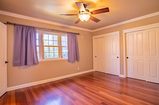 Building Photo - House for Rent in Redlands