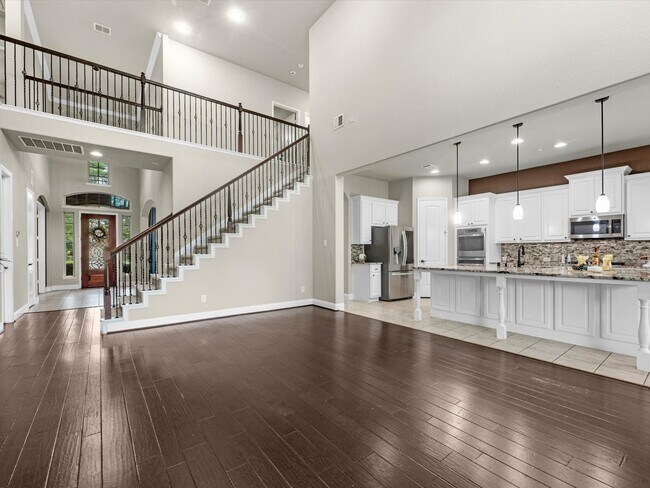 Building Photo - 15819 Graham Spring Ln