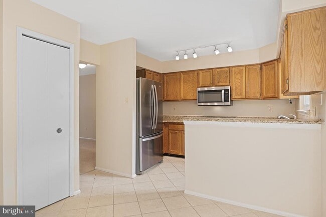 Building Photo - 11740 Stonegate Ln