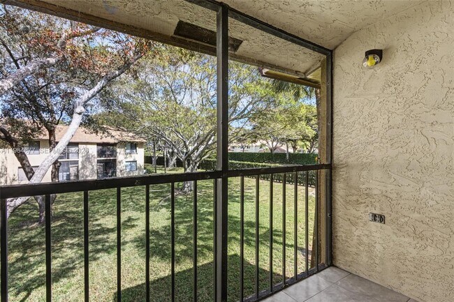 Building Photo - 6551 Arleigh Ct