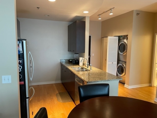 Building Photo - 303 W Ohio St