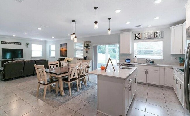 Building Photo - 23 Tumbled Stone Wy