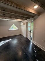 Building Photo - 7903 Plum St