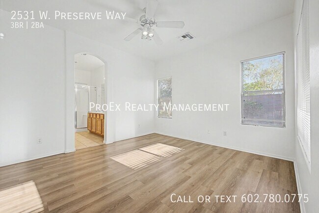 Building Photo - 2531 W Preserve Way