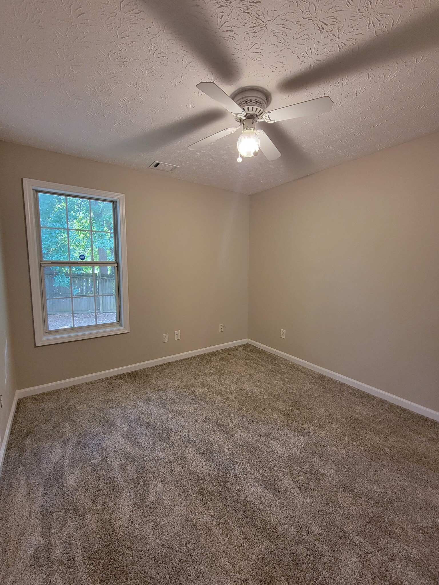 Bedroom #1 - 119 Bay Court Dr