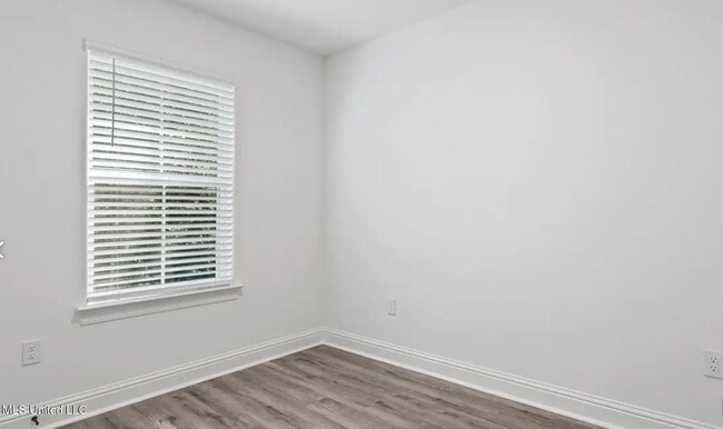 Building Photo - 1511 2nd St