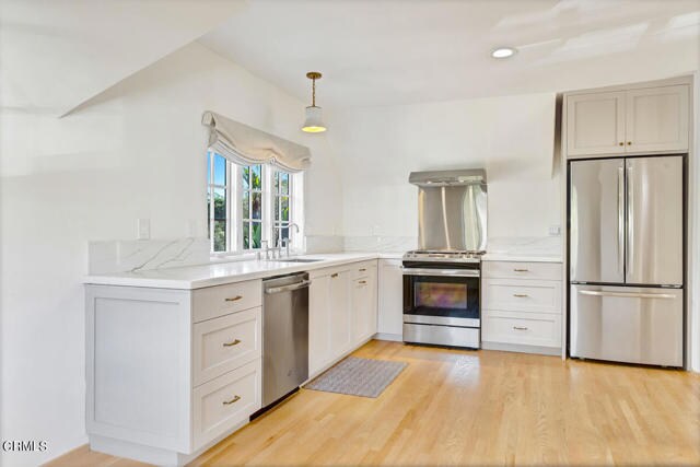 Building Photo - 1283 Coast Village Cir