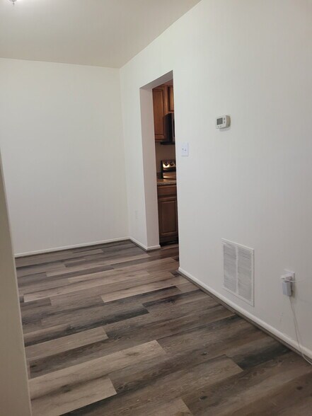Building Photo - 1821 Graybird Ct