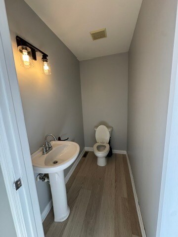 Building Photo - 131 Rosie Dr