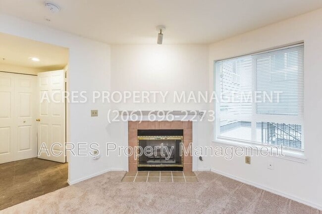 Building Photo - 3028 Western Ave
