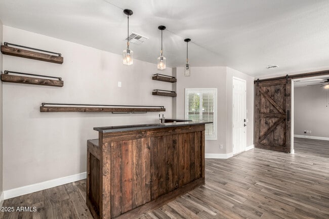Building Photo - 3049 S Sierra Heights Cir