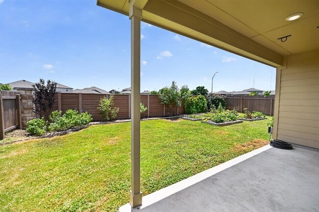 Building Photo - 128 Konik Rd