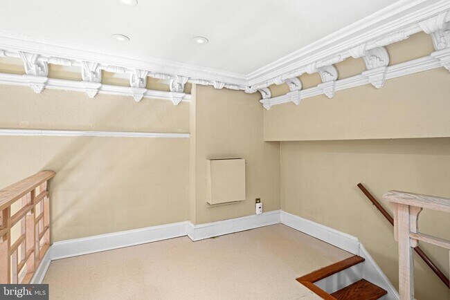 Building Photo - 1008 Spruce St