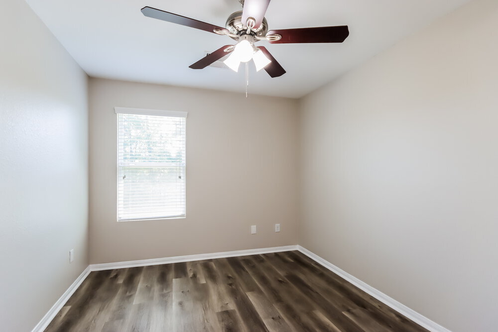 Building Photo - 16779 Warbler Dr