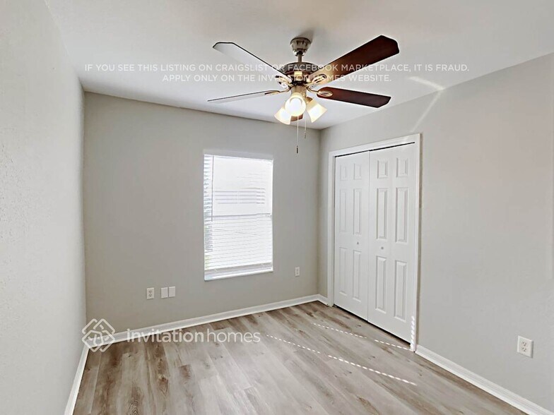 Building Photo - 2137 Sandy Hook