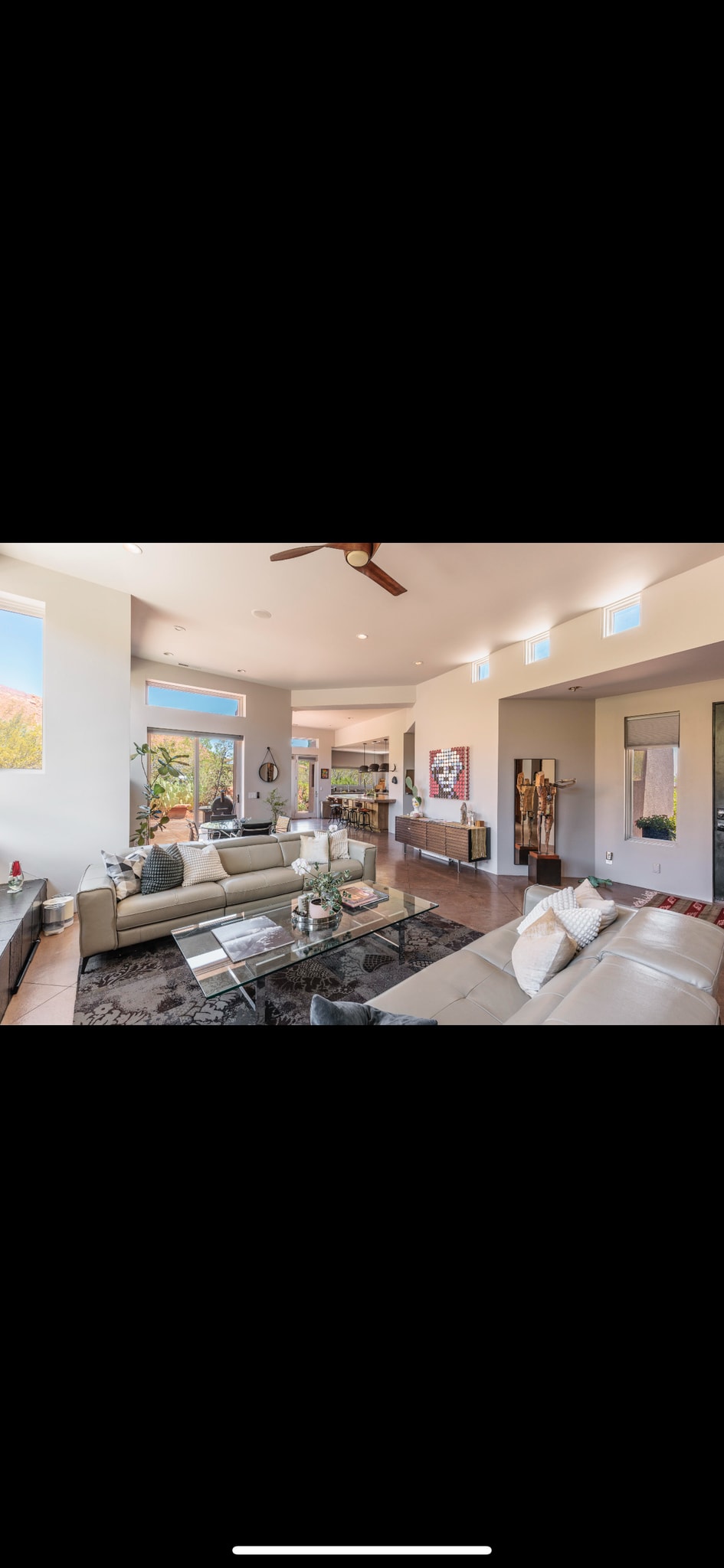 Building Photo - 384 W Brittlebush Way
