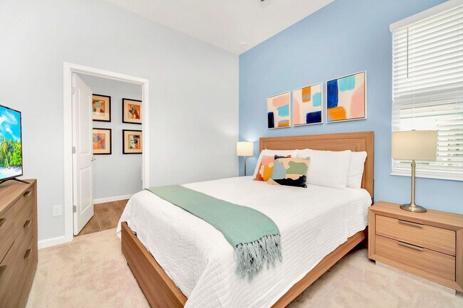 Building Photo - 2567 Shanti Dr