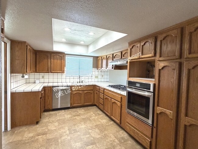 Building Photo - 622 Farrell Dr