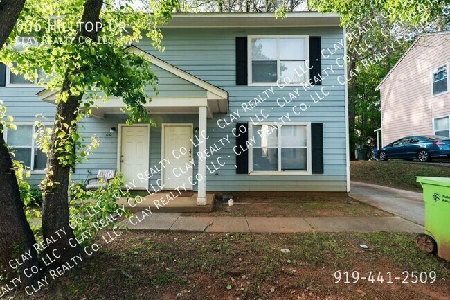 Building Photo - 606 Hilltop Dr