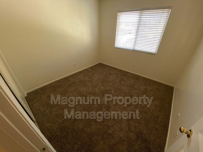 Building Photo - 32405 Corte Palacio