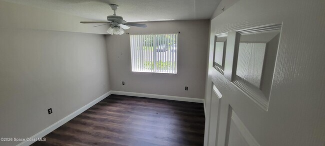 Building Photo - 1590 S 42ND Cir