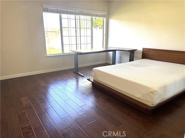 Building Photo - 13037 Beach