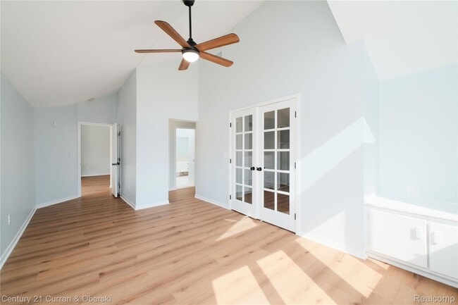 Building Photo - 1083 N Livernois Rd