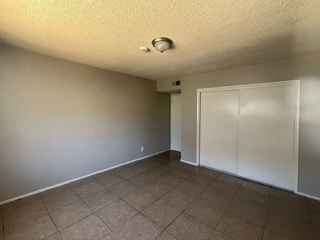 Building Photo - 8070 Langdon Ave