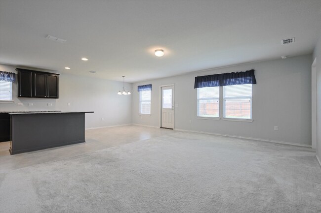 Building Photo - 1613 Waggoner Dr