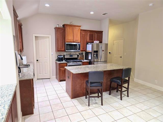 Building Photo - 312 Salisbury Dr