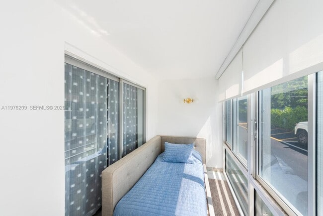 Building Photo - 251 Galen Dr