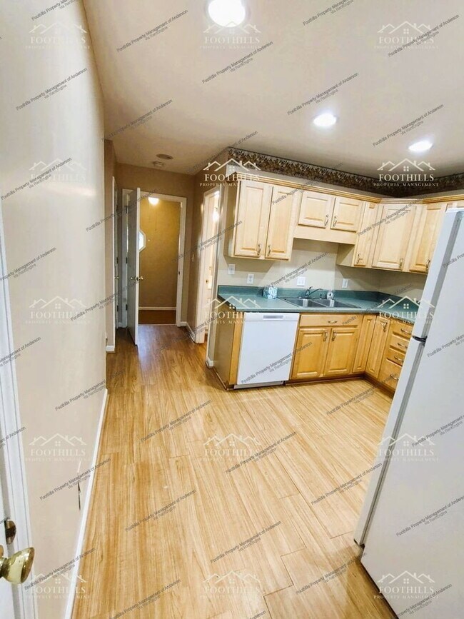 Building Photo - 107 A Cypress Run