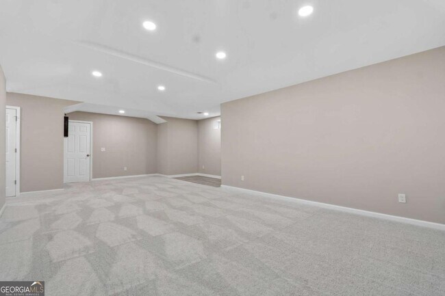 Building Photo - 6462 Millstone Cove Dr