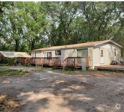 Building Photo - 6101 W Linebaugh Ave