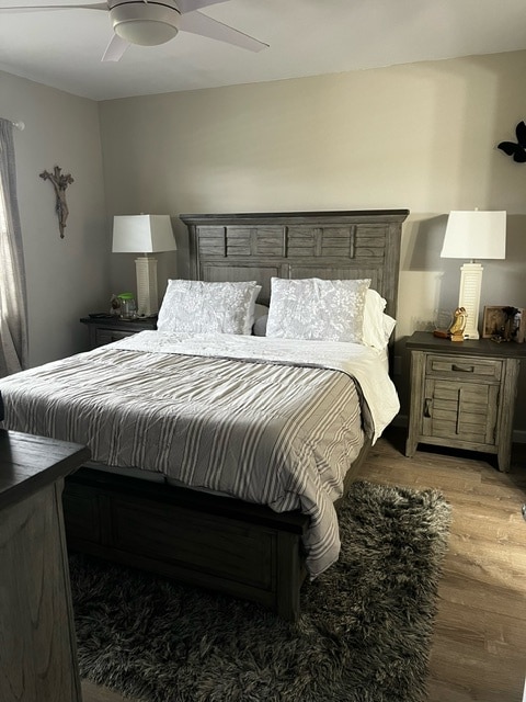 master bedroom - 927 Capri Isles Blvd