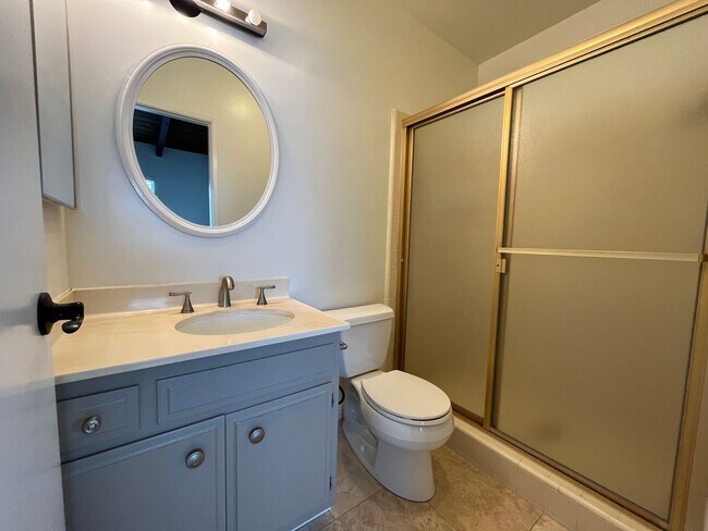 Building Photo - Newly updated bright two-story townhome...