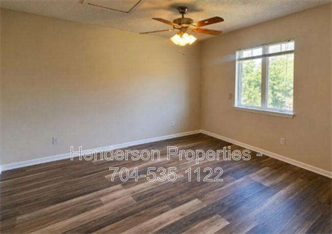 Building Photo - 1710 Eagle Place