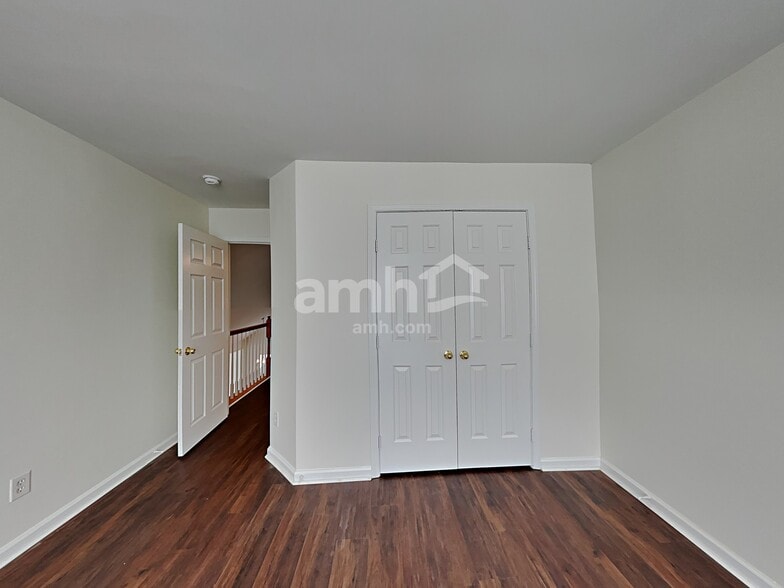 Building Photo - 139 Northland Ave